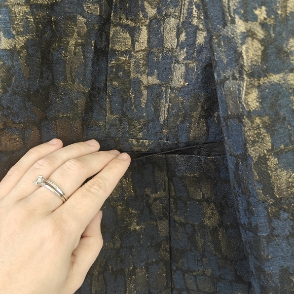 Lafayette 148 Gold Metallic Navy Painted Button Suit Jacket Women's Size 10 - Picture 2 of 15